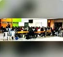 Encuentro en una sala de conferencias